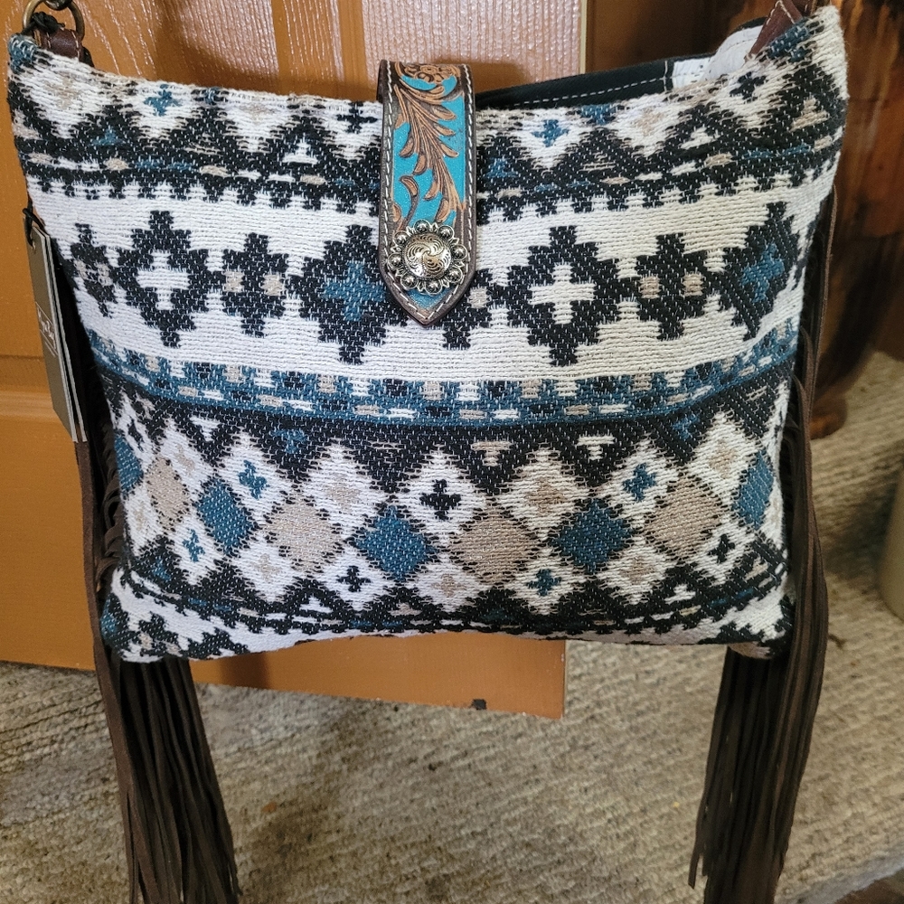 NWT Myra Leather/Rug Shoulder Bag - Picture 8 of 8